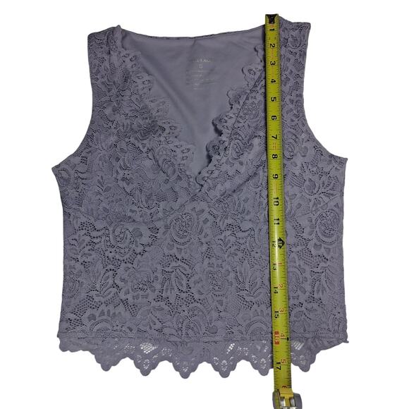 Reoria Lavender Cropped Tank Top Lace Overlay Mixed Media Size S Small V Neck - Picture 9 of 12